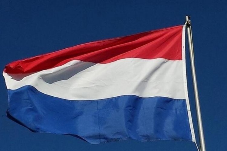 Hollanda M&uuml;sl&uuml;manlara ait kurumları gizlice araştırdığı ortaya &ccedil;ıktı