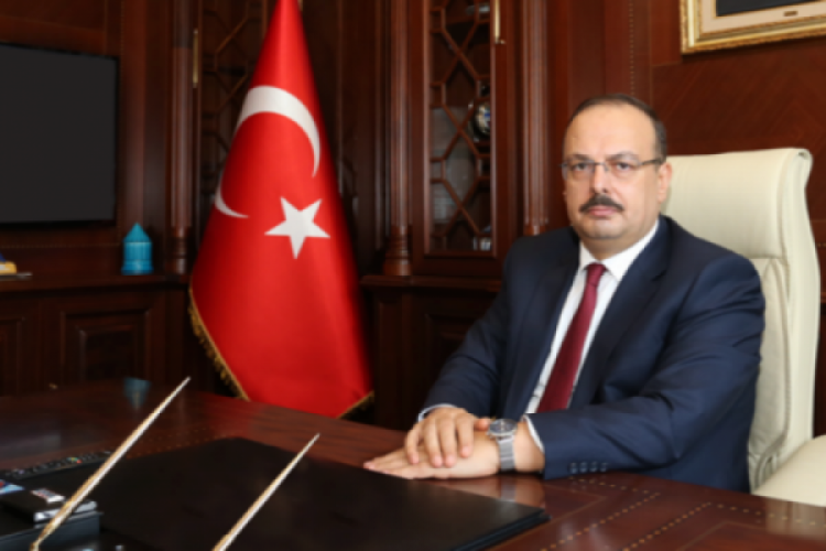 Bursa Valisi Canbolat'tan ''Mevlid Kandili'' mesajı