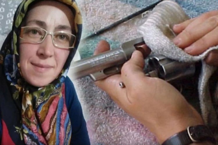 Kastamonu'da 17 yaşındaki gen&ccedil; silah temizlerken annesini &ouml;ld&uuml;rd&uuml;