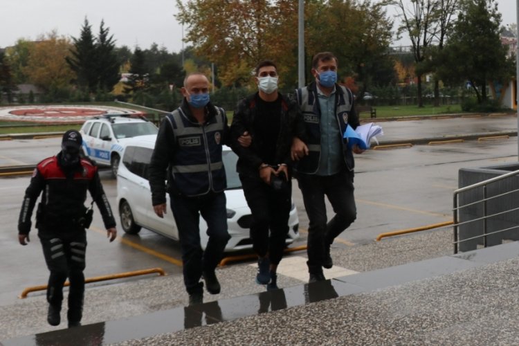 Paket servis taşıyan kuryeyi, tetik&ccedil;i sanıp vurdu!
