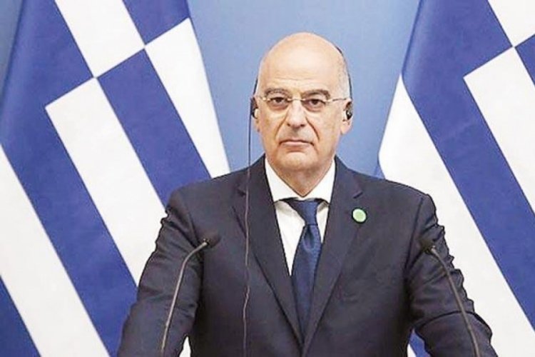 Yunan Dışişleri Bakanı Nikos Dendias'tan k&uuml;stah s&ouml;zler
