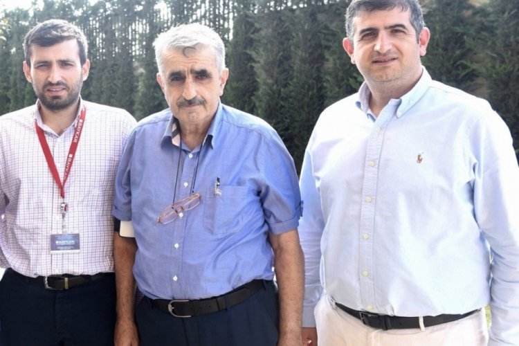 &Ouml;zdemir Bayraktar yaşamını yitirdi