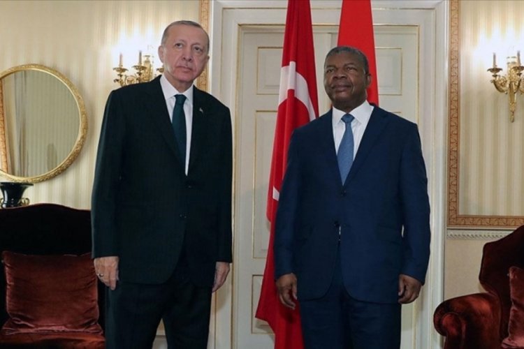 Cumhurbaşkanı Erdoğan, Angola'da! Ortak basın toplantısında &ouml;nemli mesajlar