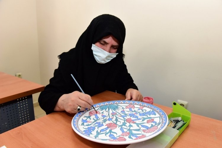 Bursa Yıldırımlı kadınlardan &ccedil;ini sanatına yoğun ilgi