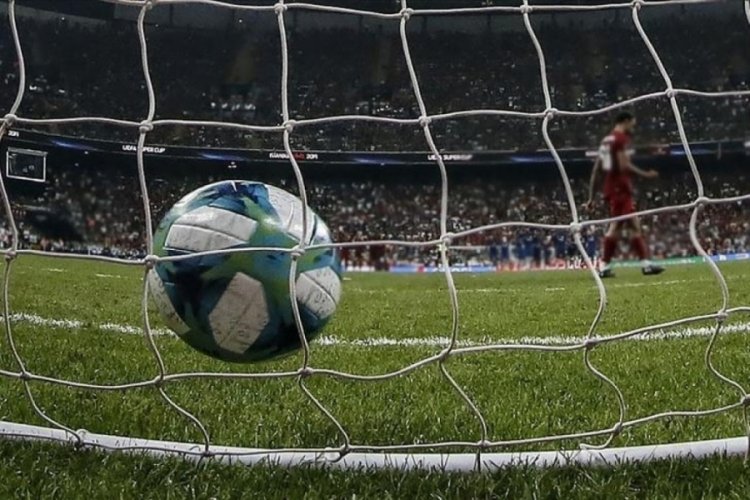 UEFA Şampiyonlar Ligi'nde heyecan 3. ma&ccedil;larla s&uuml;recek