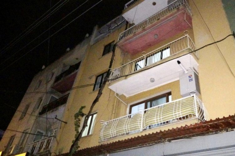 İzmir'de evinde ölü bulunan Rıfat, eşiyle boşanma aşamasındaymış