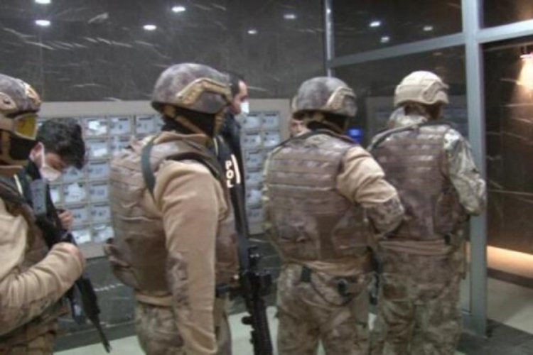 İstanbul'da d&uuml;zenlenen uyuşturucu operasyonunda &ccedil;ok sayıda ş&uuml;pheli g&ouml;zaltına alındı