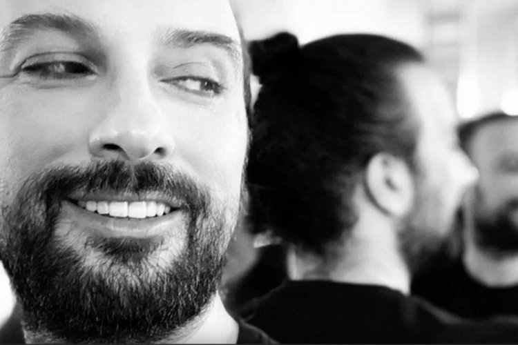 Tarkan'dan s&uuml;rpriz karar: 'Yarından itibaren...'
