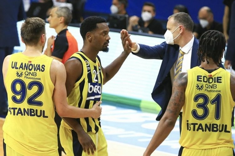 Potada derbinin galibi Fenerbah&ccedil;e Beko
