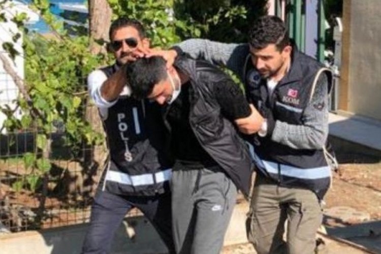 İş insanlarını ka&ccedil;ıran şebekenin &ouml;nemli ismi İzmir'de yakalandı