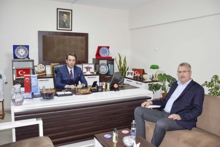 Bursa Karacabey Belediye Başkanı &Ouml;zkan'dan Kaya'ya 'hayırlı olsun' ziyareti