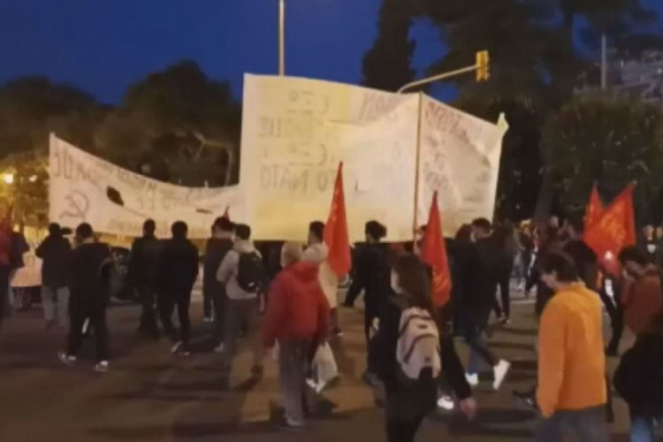 Yunanistan'da muhalifler savunma anlaşmasını protesto etti