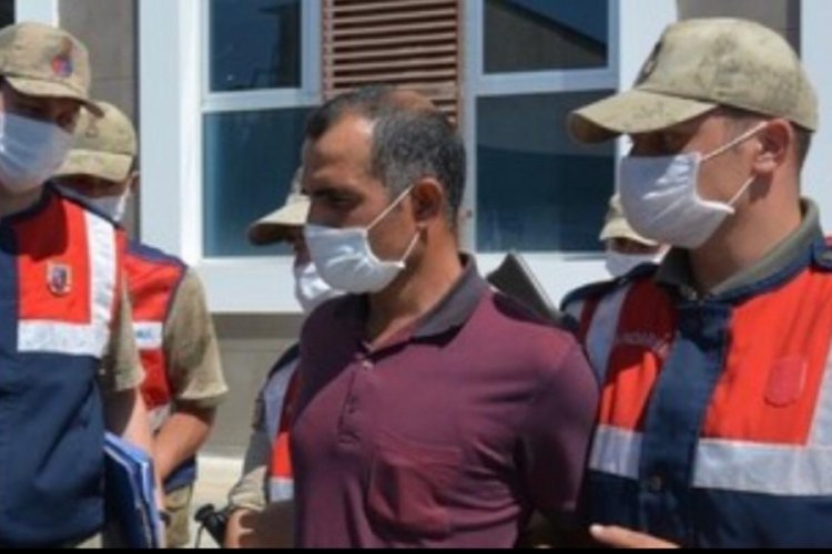 Şanlıurfa'da birlikte yaşadığı kadın ve babasını &ouml;ld&uuml;ren sanığa m&uuml;ebbet hapis