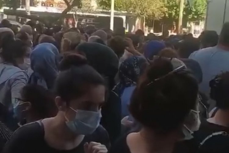 Adana'da ucuza halı, koronavir&uuml;s&uuml; unutturdu!