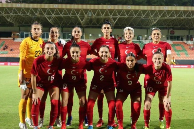 Kadın Milli Futbol Takımı D&uuml;nya Kupası yolunda ilerliyor