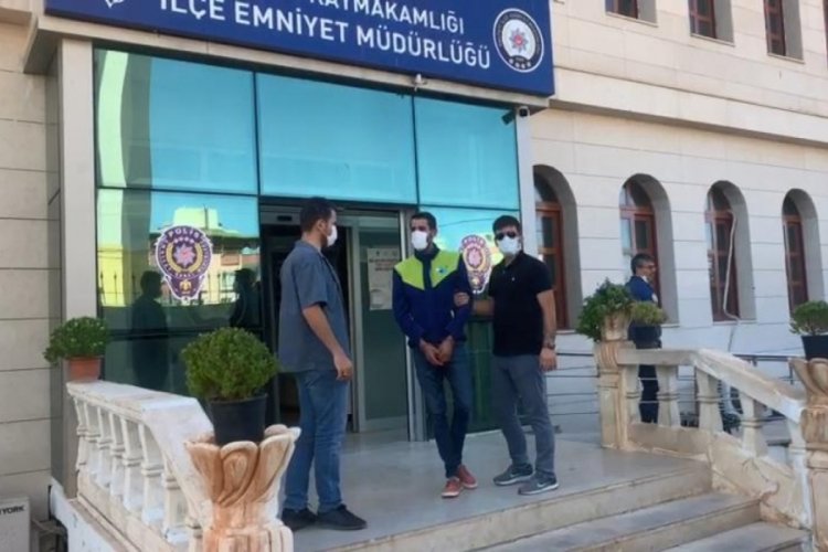 Şanlıurfa'da hırsızlık i&ccedil;in iş yerine girmeye &ccedil;alışırken su&ccedil;&uuml;st&uuml; yakalandı