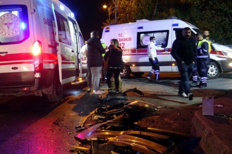 İstanbul Avcılar D-100 Karayolu yan yolda kaza: 1 yaralı