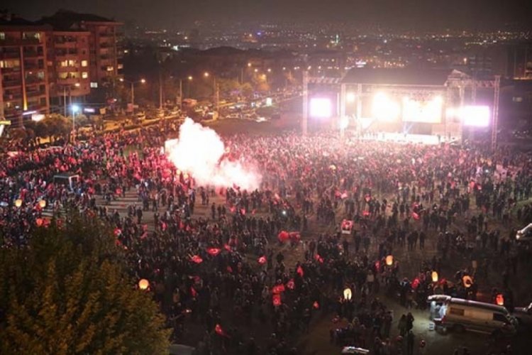 Bursa Nilüfer'de Cumhuriyet ateşi sönmeyecek