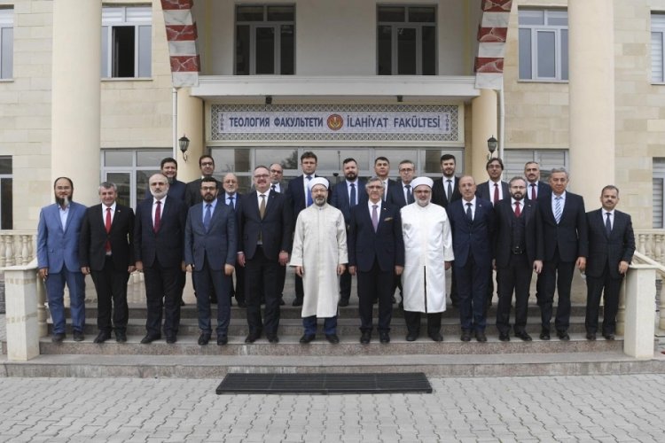Diyanet İşleri Başkanı Ali Erbaş, Kırgızistan'da