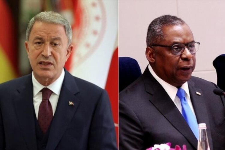 Bakan Akar ABD'li mevkidaşı Austin ile bir araya geldi