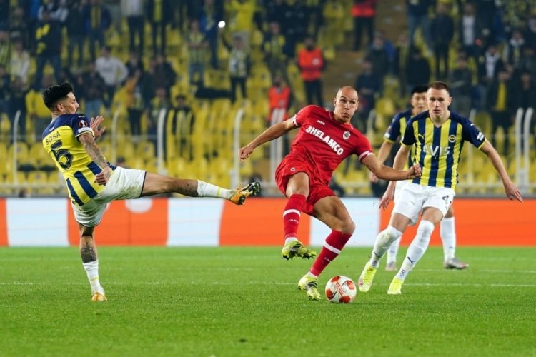 Fenerbah&ccedil;e, Royal Antwerp'le berabere kaldı