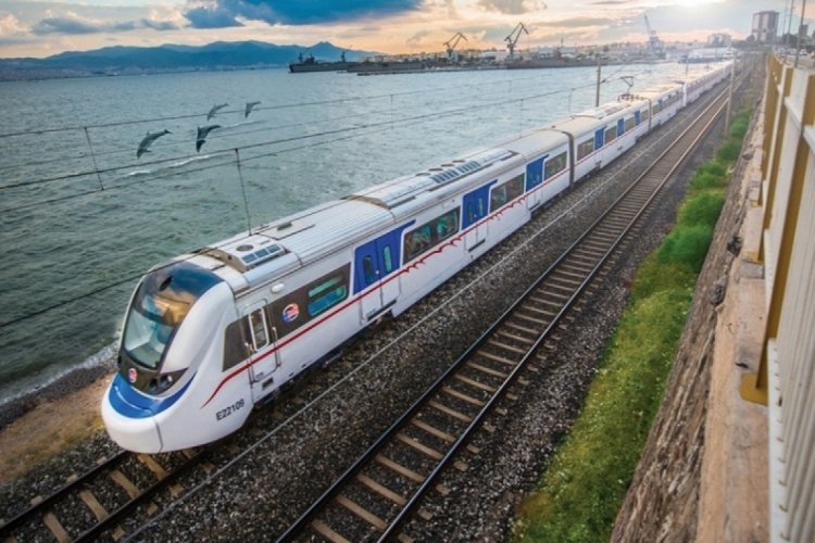 Metro ve tramvay &ccedil;alışanları masadan mutlu ayrıldı