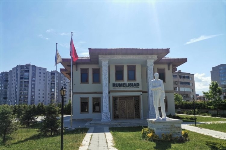 Bursa RUMELİSİAD Kadın Komitesi'nden &ouml;rnek hareket