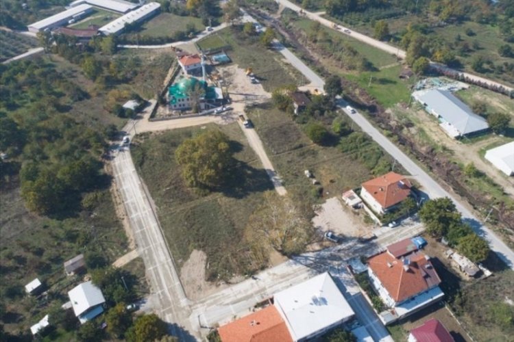 Bursa İneg&ouml;l'de 7 sokak beton yolla kaplandı