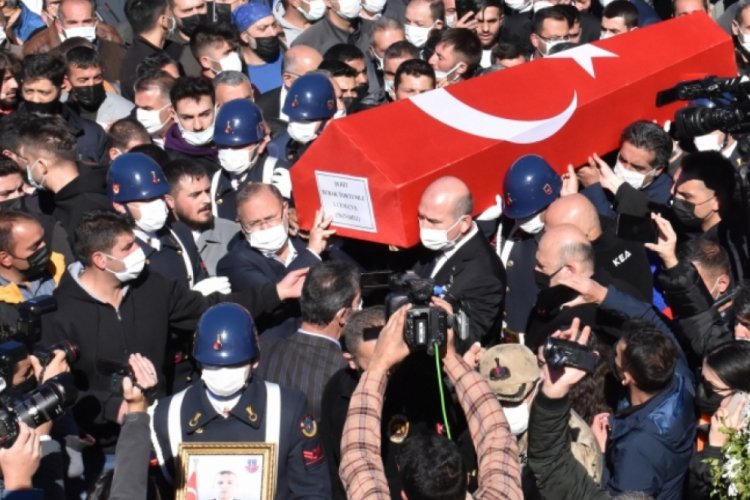 Erzurum şehidini son yolculuğuna uğurladı