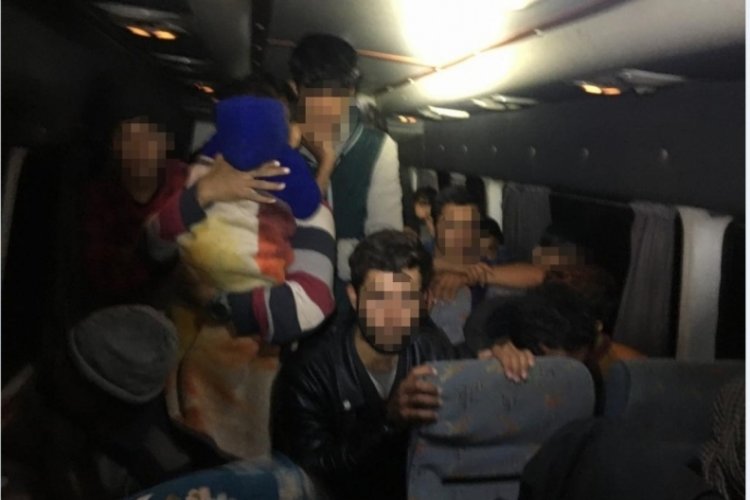 Minib&uuml;sten 40 d&uuml;zensiz g&ouml;&ccedil;men &ccedil;ıktı