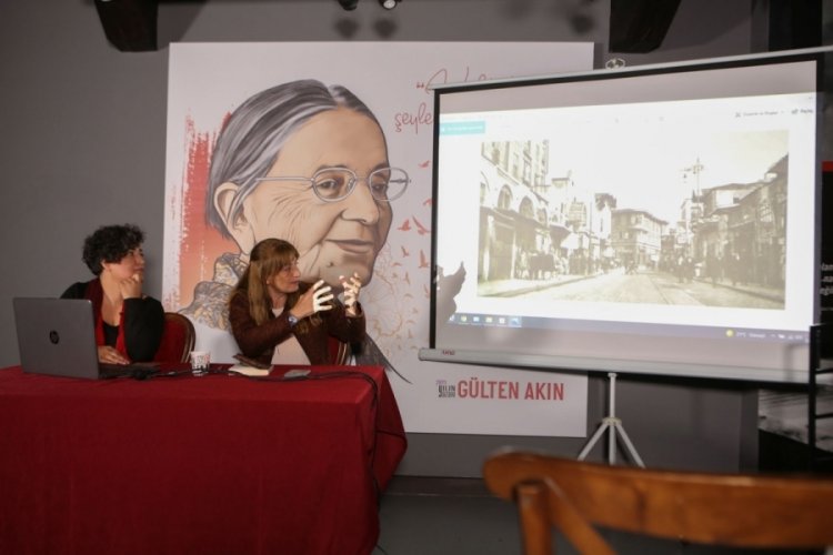 Bursa'da yazar Sibel &Ouml;z bilinmeyenleri ile Adile Naşit'i anlattı