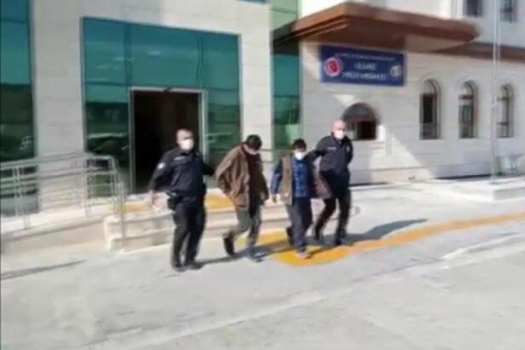 İş yerinden kalorifer peteklerini &ccedil;almaya &ccedil;alıştılar