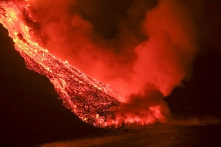 La Palma'daki patlamaların şiddeti arttı