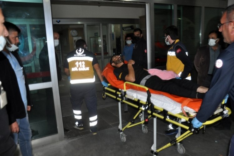Canlı yayında kuzenini pompalıyla vurmuş!