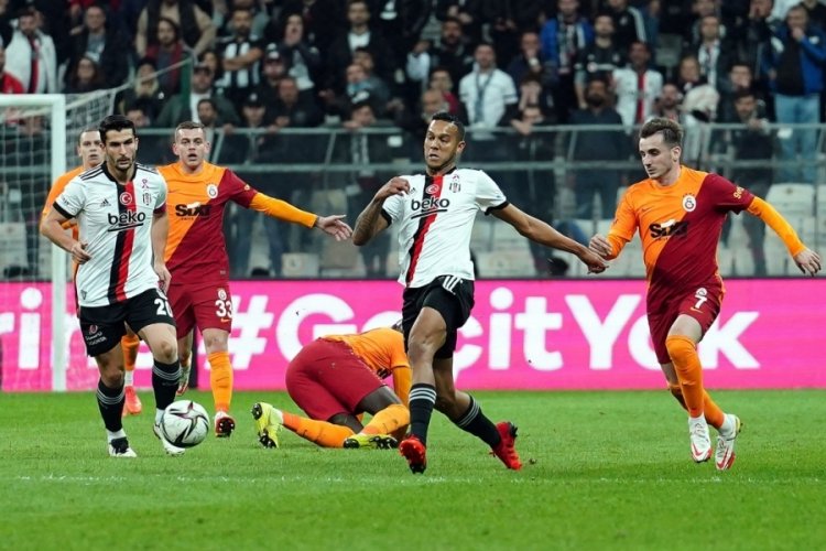 Beşiktaş- Galatasaray ma&ccedil;ında ilk yarı berabere sonlandı