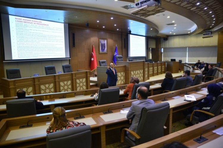 Büyükşehir Belediye Meclisi'nde Resmi yazışma kuralları eğitimi verildi