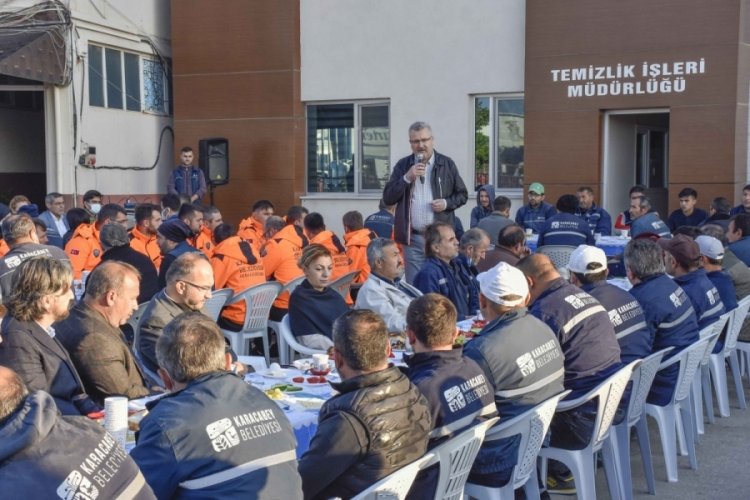 Bursa Karacabey Başkanı &Ouml;zkan mesai arkadaşlarıyla buluştu