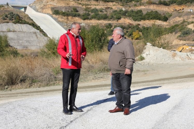 Bursa B&uuml;y&uuml;kkumla'da 1500 metrelik yeni yol tamam