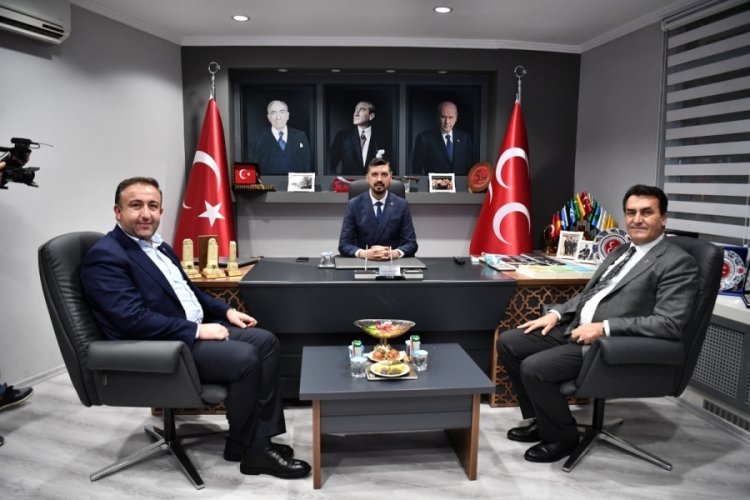 Bursa Osmangazi Belediye Başkanı Dündar'dan MHP teşkilatına ziyaret