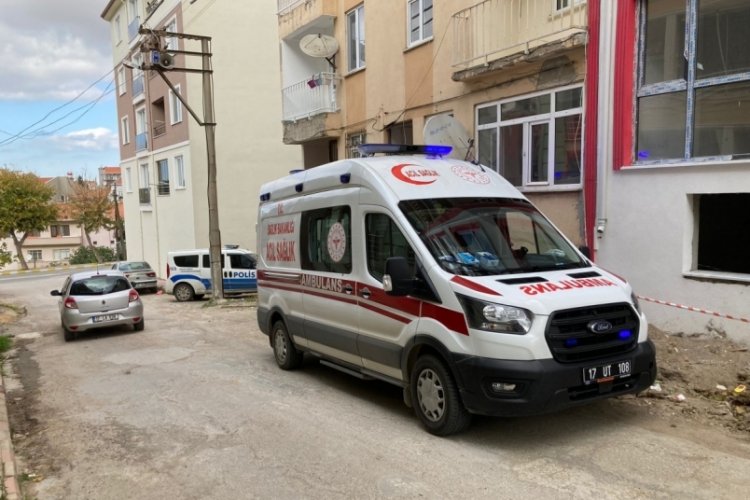 &Ccedil;anakkale'de gece arkadaşlarıyla eğlendi, sabah &ouml;l&uuml; bulundu