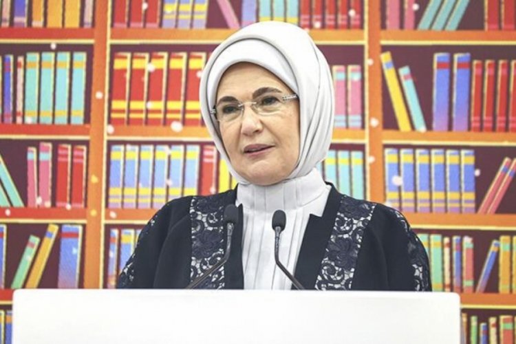 Emine Erdoğan, K&uuml;t&uuml;phanesiz Okul Kalmayacak Projesi"  Toplantısı'nda konuştu