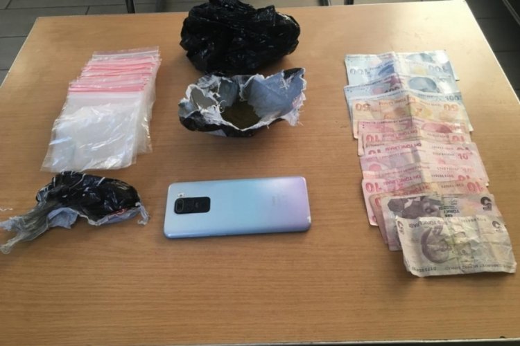 Torbacının evine baskın: Polis kurye kılığında yakaladı