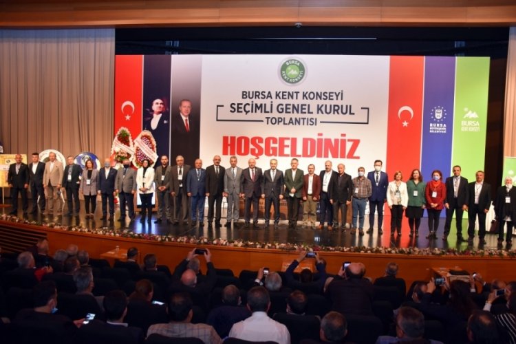 Bursa Kent Konseyi'nde Şevket Orhan yeniden başkanlığa se&ccedil;ildi