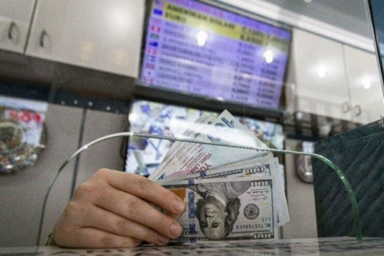 D&ouml;viz b&uuml;roları protesto i&ccedil;in kepenk indirecek
