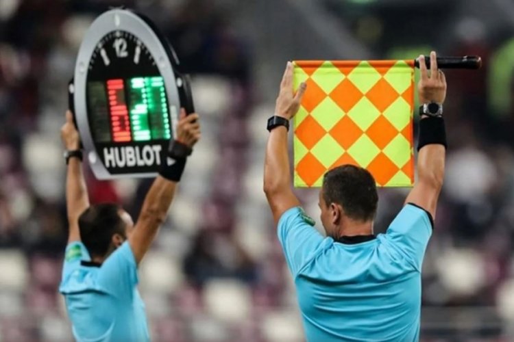 IFAB, 5 oyuncu değişikliği kuralının kalıcı hale gelmesini &ouml;nerdi