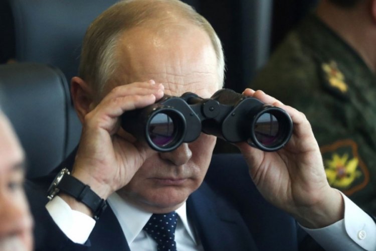 Vladimir Putin'in g&ouml;rev onay oranı y&uuml;kselmeye devam ediyor