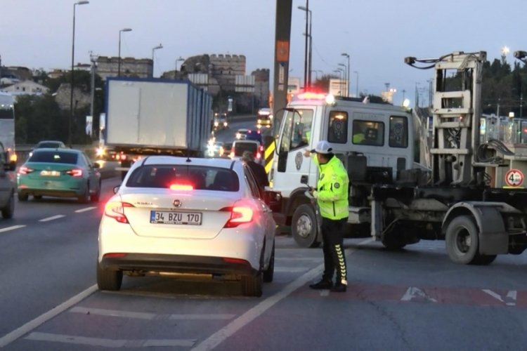 Cumhuriyet Bayramı kutlamaları sebebiyle Vatan Caddesi trafiğe kapatıldı