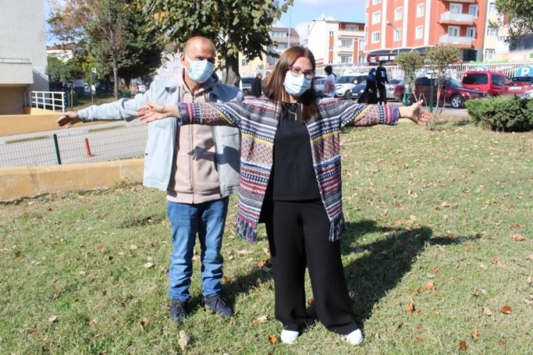Kocaeli'de ablasının b&ouml;breğiyle hayata tutundu