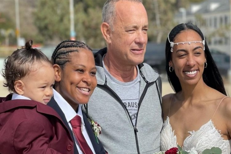 Tom Hanks, koşu yaparken denk geldiği d&uuml;ğ&uuml;ne katıldı