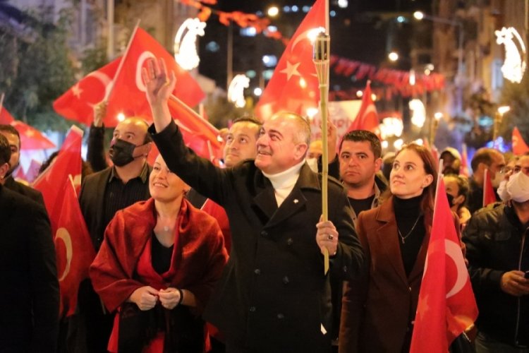 Bursa Gemlik'te Cumhuriyet Bayramı'na yakışır kutlama